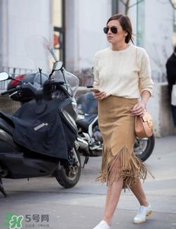 春天穿毛衣怎么搭配?春天穿毛衣怎么搭配好看? 春天穿毛衣怎么搭配?春天穿毛衣怎么搭配好看?