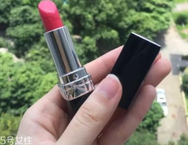 迪奥028适合黄皮吗?珊瑚橘色摩洛哥之吻 迪奥028适合黄皮吗?珊瑚橘色摩洛哥之吻