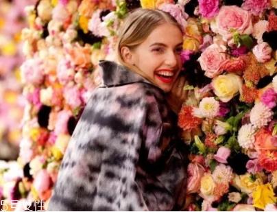 迪奥028适合黄皮吗?珊瑚橘色摩洛哥之吻 迪奥028适合黄皮吗?珊瑚橘色摩洛哥之吻