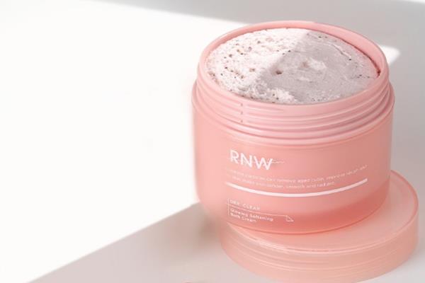 rnw磨砂膏的正确使用方法 rnw磨砂膏可以用在脸上吗