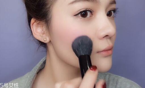 害羞妆怎么画 害羞妆教程 害羞妆怎么画 害羞妆教程