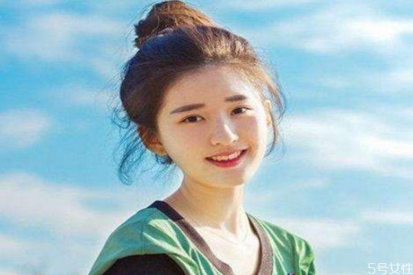 软化剂伤头发吗 软化剂怎么用 软化剂伤头发吗 软化剂怎么用