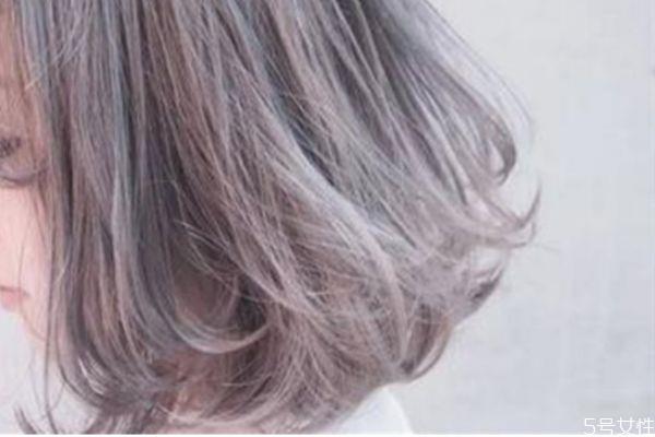 软化剂伤头发吗 软化剂怎么用 软化剂伤头发吗 软化剂怎么用