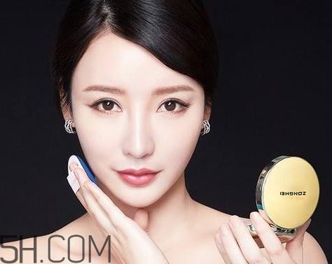 水光霜和气垫的区别 水光霜和气垫哪个好用 水光霜和气垫的区别 水光霜和气垫哪个好用