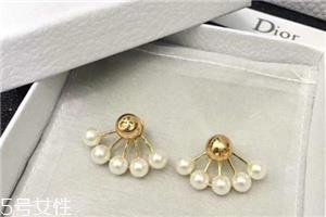 耳环发黄怎么清洗?耳环发黄清洗方法 耳环发黄怎么清洗?耳环发黄清洗方法