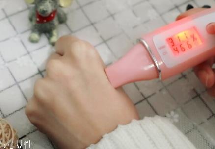 sisley希思黎花香润肤水评测 肌肤像花朵一样绽放 sisley希思黎花香润肤水评测 肌肤像花朵一样绽放