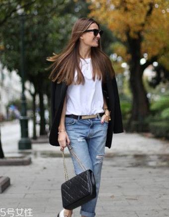 西装外套怎么搭配女 4种混搭穿法 西装外套怎么搭配女 4种混搭穿法