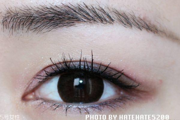 眼线胶笔怎么画 画眼线务必注意这几点 眼线胶笔怎么画 画眼线务必注意这几点