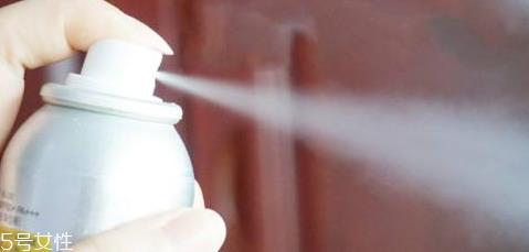 防晒喷雾为什么不能喷脸?防晒喷雾不能喷脸的原因 防晒喷雾为什么不能喷脸?防晒喷雾不能喷脸的原因