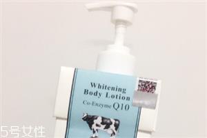 泰国牛奶身体乳真假对比图 泰国牛奶身体乳当地价格 泰国牛奶身体乳真假对比图 泰国牛奶身体乳当地价格