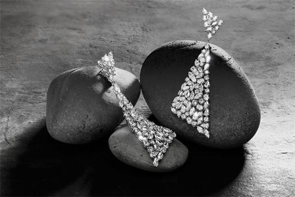 钻石腰码在什么位置 为什么有的钻石没有腰码 钻石腰码在什么位置 为什么有的钻石没有腰码