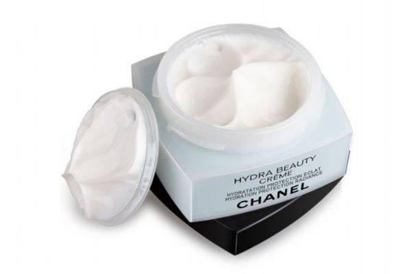 颈霜可以当面霜用吗 可以用面霜代替颈霜吗 颈霜可以当面霜用吗 可以用面霜代替颈霜吗