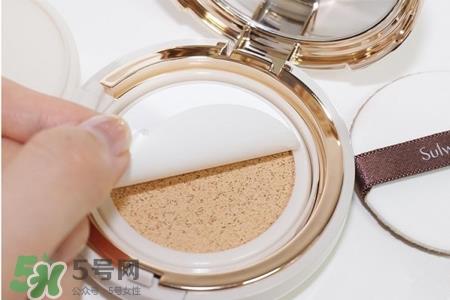 雪花秀木莲花气垫bb霜有几个色号?雪花秀木莲花气垫色号怎么选? 雪花秀木莲花气垫bb霜有几个色号?雪花秀木莲花气垫色号怎么选?