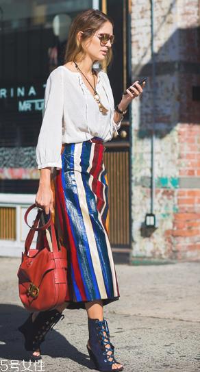 条纹阔腿裤怎么搭配衣服 条纹阔腿裤配什么上衣好看