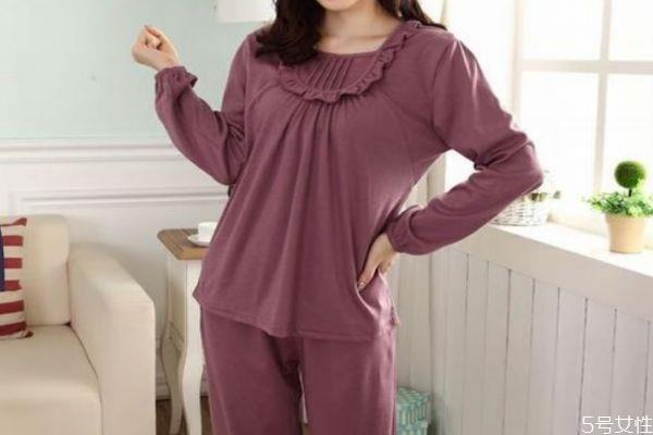 纯棉睡衣会缩水吗 纯棉衣服为什么不能烘干 纯棉睡衣会缩水吗 纯棉衣服为什么不能烘干