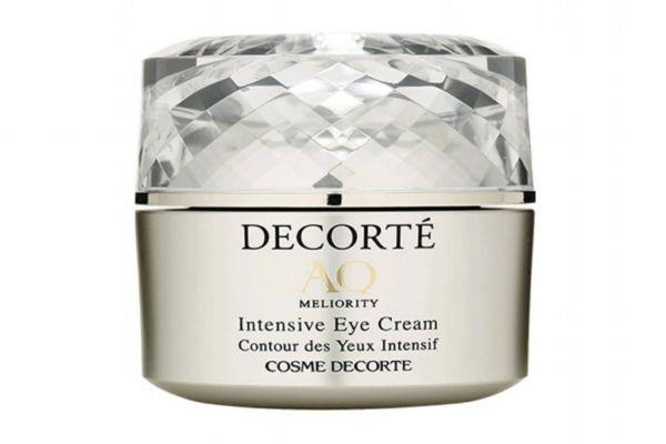 眼霜去除眼袋的用法 去眼袋的眼霜推荐 眼霜去除眼袋的用法 去眼袋的眼霜推荐