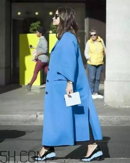 小个子怎么穿长款大衣？长款大衣怎么搭配显高？