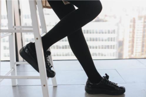 打底裤什么颜色好 这样搭配不会错