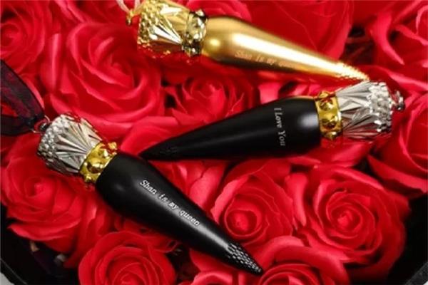 萝卜丁女王权杖口红多少钱 萝卜丁女王权杖寓意 萝卜丁女王权杖口红多少钱 萝卜丁女王权杖寓意