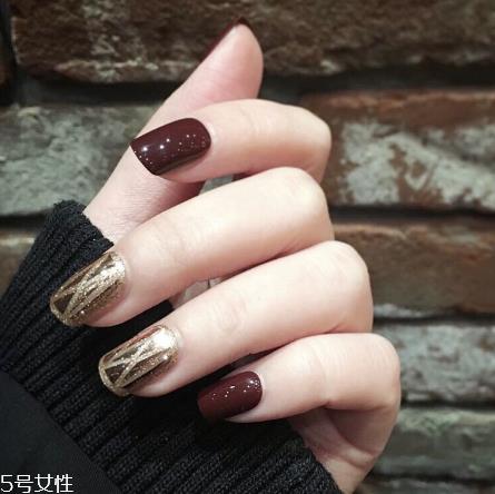 黑猫眼石少女星月美甲推荐 酷黑少女 黑猫眼石少女星月美甲推荐 酷黑少女