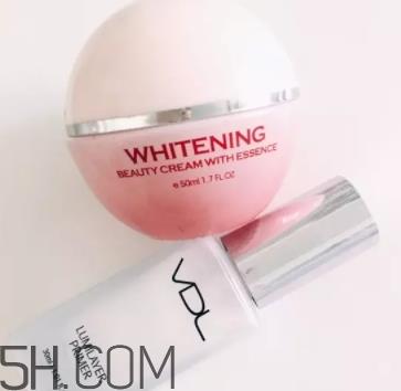 歌丽姬宝素颜霜好用吗?歌丽姬宝素颜霜的评价 歌丽姬宝素颜霜好用吗?歌丽姬宝素颜霜的评价