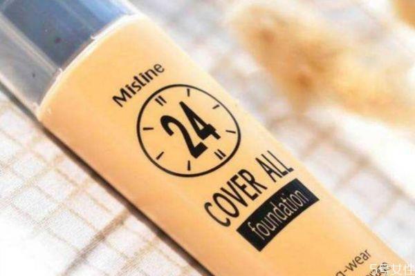 使用粉底液之后脸很干是怎么回事 擦完粉底脸干怎么补救 使用粉底液之后脸很干是怎么回事 擦完粉底脸干怎么补救