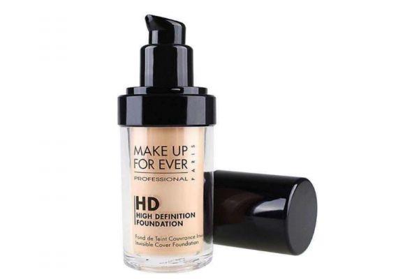 使用粉底液之后脸很干是怎么回事 擦完粉底脸干怎么补救 使用粉底液之后脸很干是怎么回事 擦完粉底脸干怎么补救