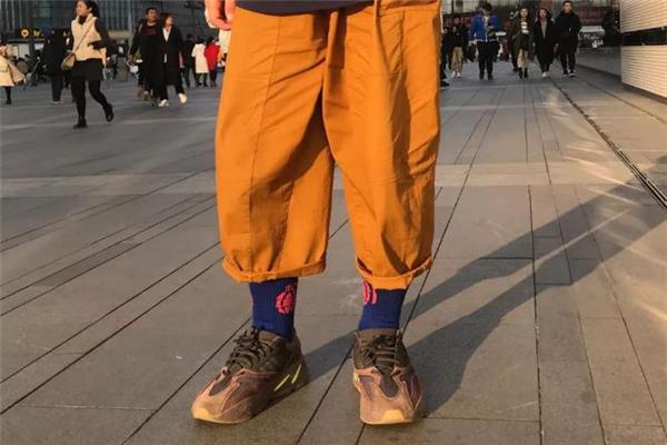 yeezy 700 mauve测评 椰子700 mauve开箱细节 yeezy 700 mauve测评 椰子700 mauve开箱细节