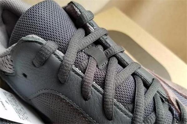 yeezy 700 mauve测评 椰子700 mauve开箱细节 yeezy 700 mauve测评 椰子700 mauve开箱细节