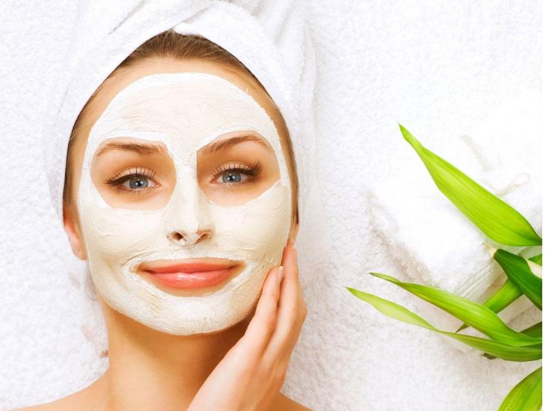 敷面膜可以敷在眼睛周围吗 面膜不避开眼周会怎么样 敷面膜可以敷在眼睛周围吗 面膜不避开眼周会怎么样