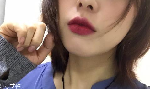 美宝莲r10是什么颜色 美宝莲r10适合黄皮吗 美宝莲r10是什么颜色 美宝莲r10适合黄皮吗