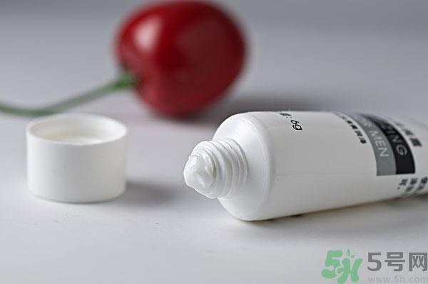 妆前乳和隔离霜的使用顺序排列 妆前乳的作用