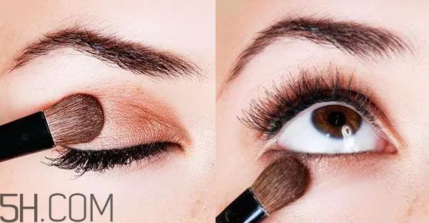 烟熏妆的画法 画好烟熏妆的要点 烟熏妆的画法 画好烟熏妆的要点