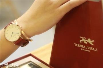 拉尔森手表和dw哪个好?lars larsen好还是dw好? 拉尔森手表和dw哪个好?lars larsen好还是dw好?