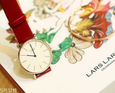 拉尔森手表和dw哪个好?lars larsen好还是dw好? 拉尔森手表和dw哪个好?lars larsen好还是dw好?