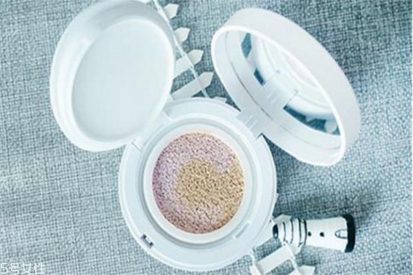 美宝莲气垫cc霜好用吗 美宝莲气垫cc霜价格 美宝莲气垫cc霜好用吗 美宝莲气垫cc霜价格