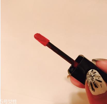 香奈儿炫亮魅力印记唇釉哪个色号好看?质感超棒 香奈儿炫亮魅力印记唇釉哪个色号好看?质感超棒