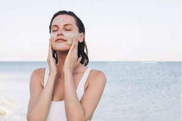 长期用泥膜好不好 敷泥膜有什么好处 长期用泥膜好不好 敷泥膜有什么好处