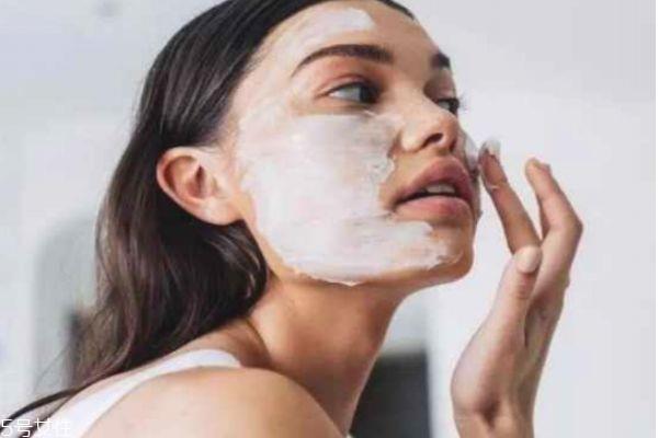 长期用泥膜好不好 敷泥膜有什么好处 长期用泥膜好不好 敷泥膜有什么好处