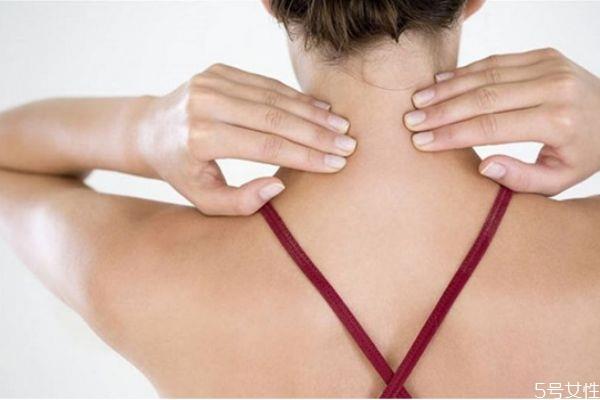 颈纹霜可以预防颈纹吗 颈纹霜到底有用没有 颈纹霜可以预防颈纹吗 颈纹霜到底有用没有