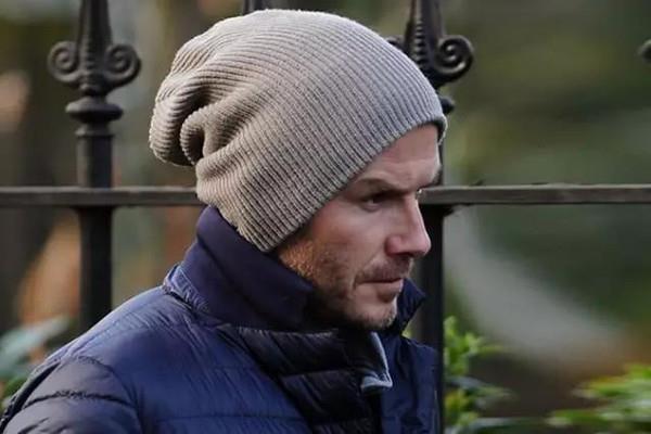 男生戴什么款式的帽子显脸小 男生不同脸型适合戴的帽子 男生戴什么款式的帽子显脸小 男生不同脸型适合戴的帽子