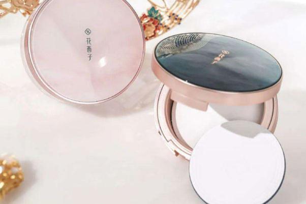 花西子粉饼真的好用吗 花西子粉饼哪个色号好