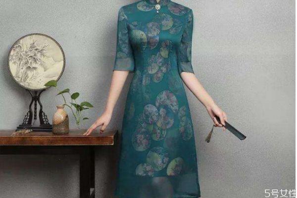 唐装和汉服的区别 唐装和汉服的不同 唐装和汉服的区别 唐装和汉服的不同