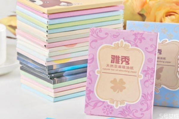 吸油纸会加快皮肤衰老吗 哪种吸油纸最好 吸油纸会加快皮肤衰老吗 哪种吸油纸最好
