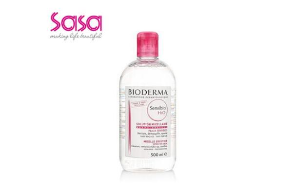 卸妆水有沉淀物正常吗 卸妆水会伤害皮肤角质层吗 卸妆水有沉淀物正常吗 卸妆水会伤害皮肤角质层吗