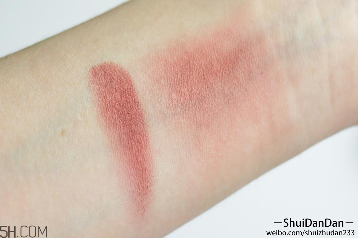 kat von d眼影腮红两用饼怎么用 kat von d眼影腮红两用饼怎么用