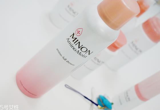 minon蜜浓和芙丽芳丝哪个好用?日本很好的药妆品牌 minon蜜浓和芙丽芳丝哪个好用?日本很好的药妆品牌