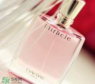 兰蔻和香奈儿哪个档次最高?兰蔻和香奈儿哪个好? 兰蔻和香奈儿哪个档次最高?兰蔻和香奈儿哪个好?