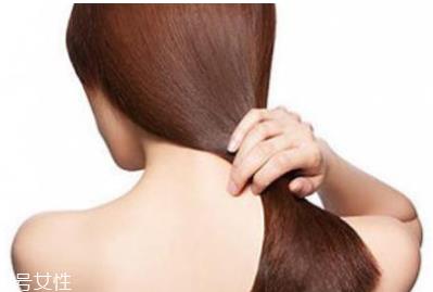 护发精油可以和发膜一起用吗？一起用效果更好