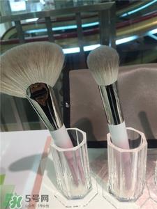 白凤堂樱花限定套刷多少钱?白凤堂樱花限定套刷怎么样? 白凤堂樱花限定套刷多少钱?白凤堂樱花限定套刷怎么样?